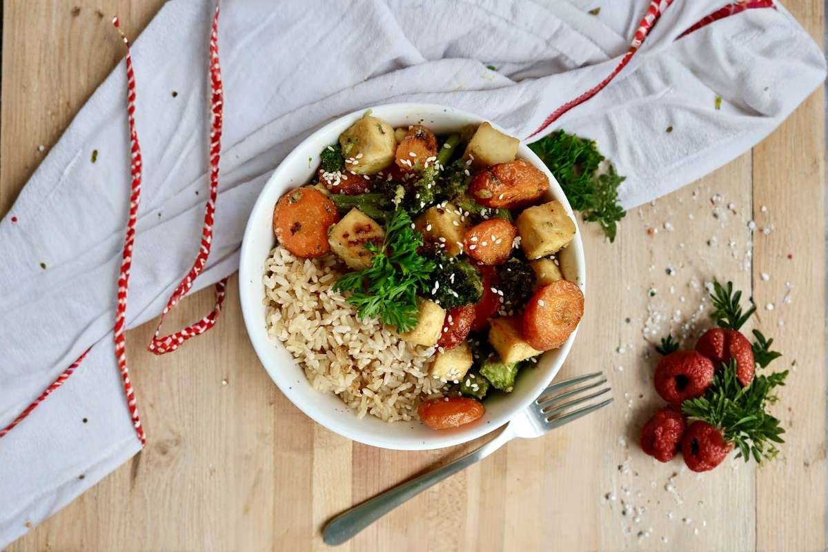 Sheet Pan Sesame Ginger Glazed Tofu | CIO Women Magazine