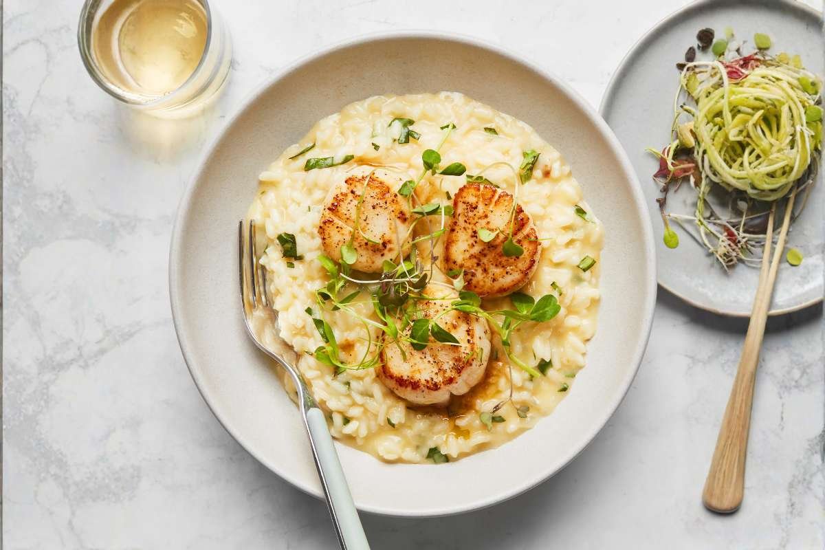 One-Pan Lemon Butter Scallops and Risotto | CIO Women Magazine