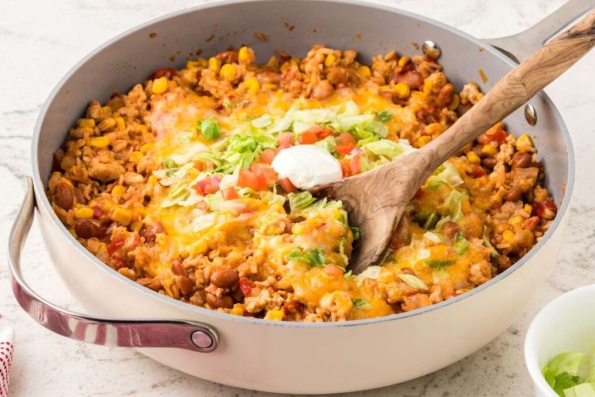 One-Pot Turkey and Rice Tex-Mex Skillet | CIO Women Magazine