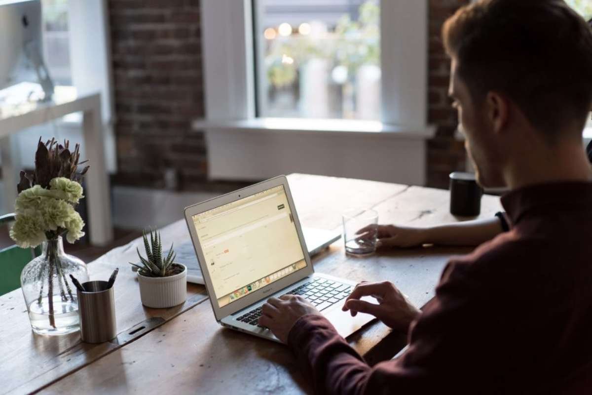 Benefits of Synchronous Work | CIO Women Magazine