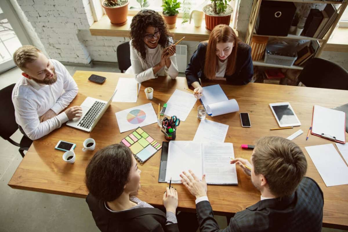 10 Game-Changing Leadership Traits of Women CEOs in 2026 | CIO Women Magazine