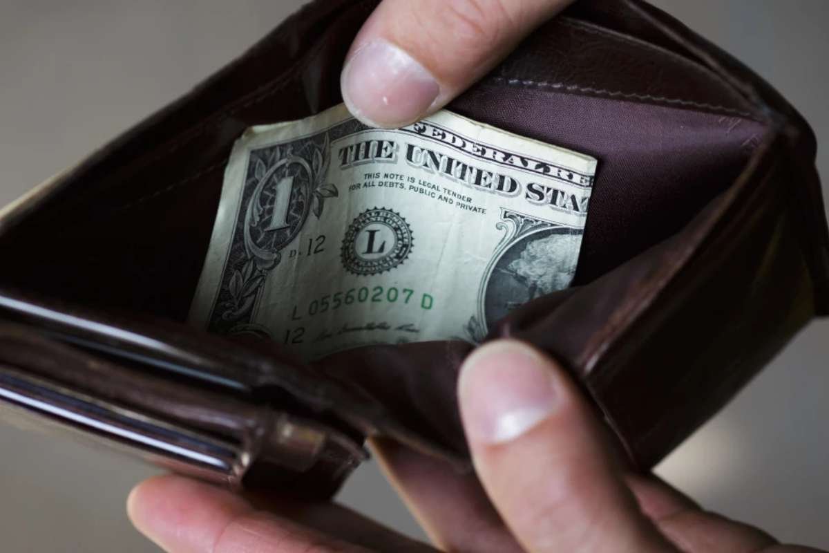 What Do Your Money Dreams Mean? Hidden Signals Explained | CIO Women Magazine