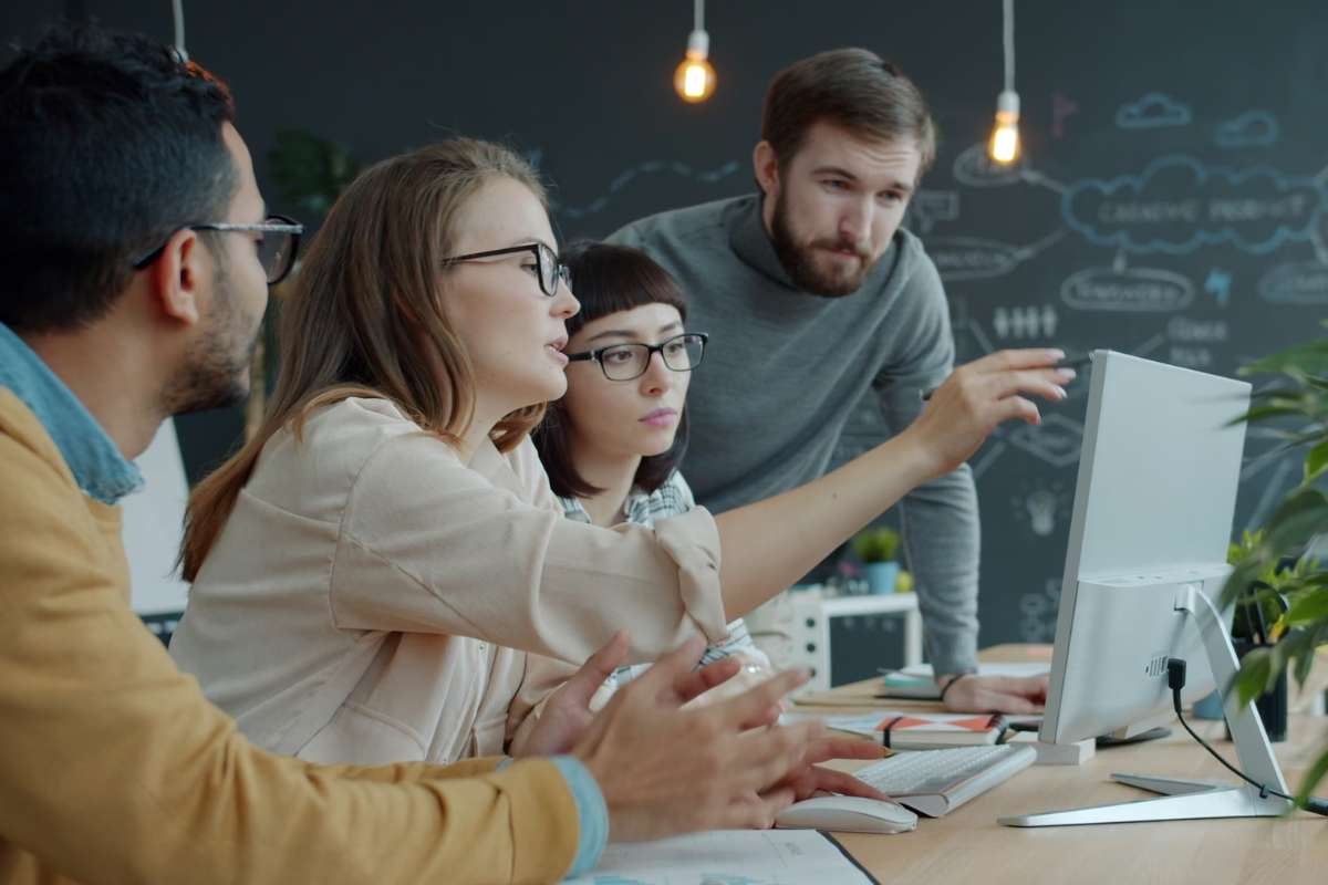 10 Game-Changing Leadership Traits of Women CEOs in 2026 | CIO Women Magazine