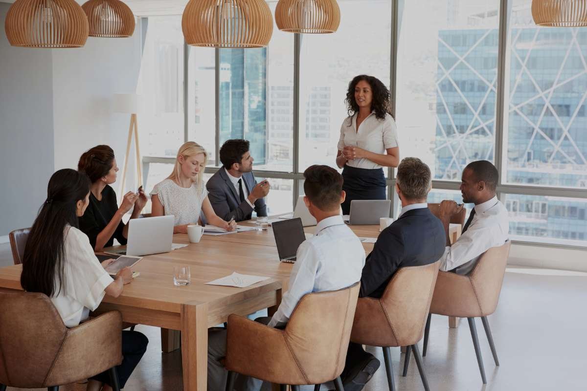 Why Does Eliminating Real-Time Communication Reduce Cognitive Debt | CIO Women Magazine