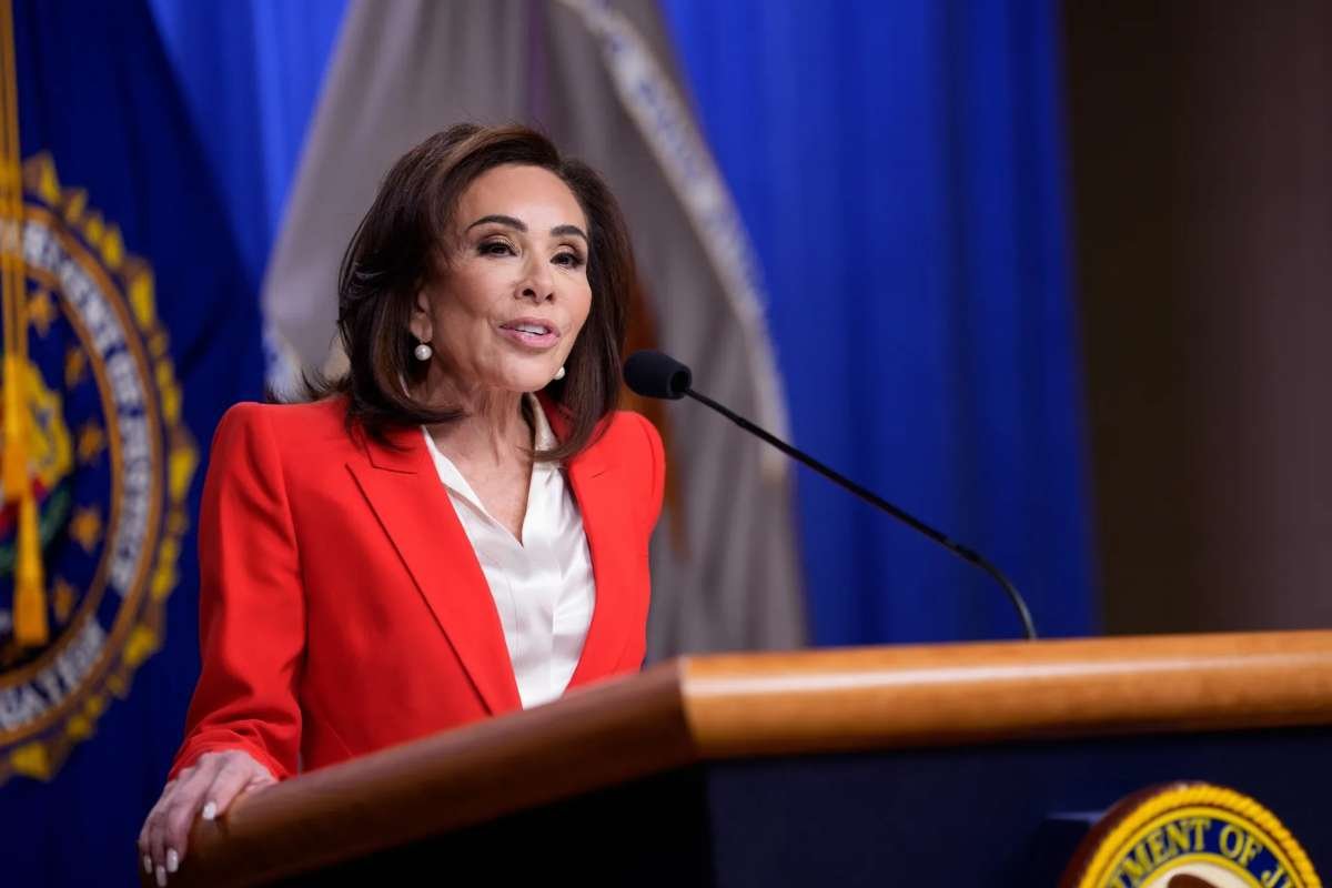 Jeanine Pirro Launches Federal Probe Into Alleged Political ‘Debanking’ by Major U.S. Banks