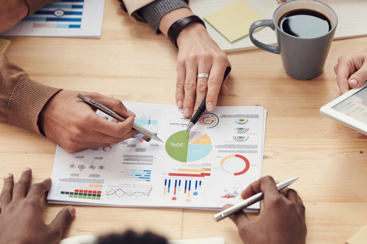 B Corp Certification vs ESG Reporting: Which Is Right? | CIO Women Magazine