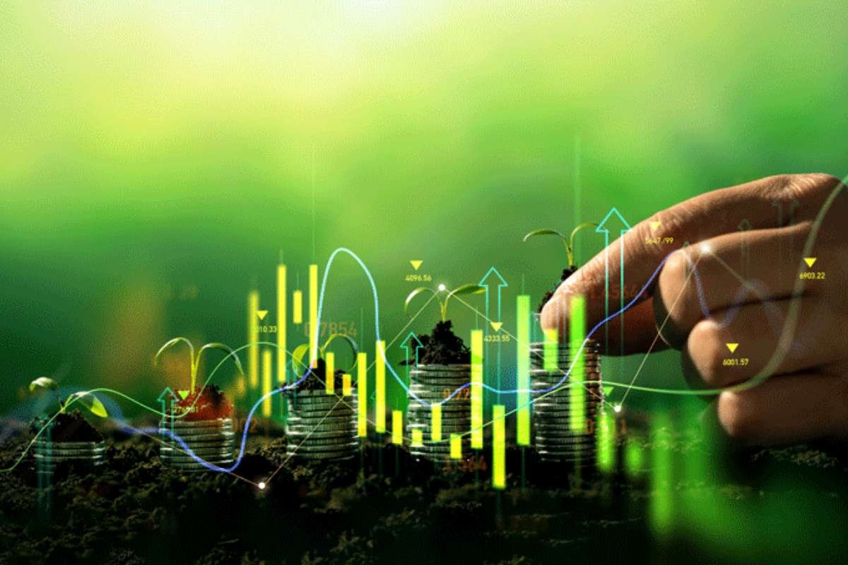 Green Finance Careers for women: 9 High-Paying Jobs | CIO Women Magazine