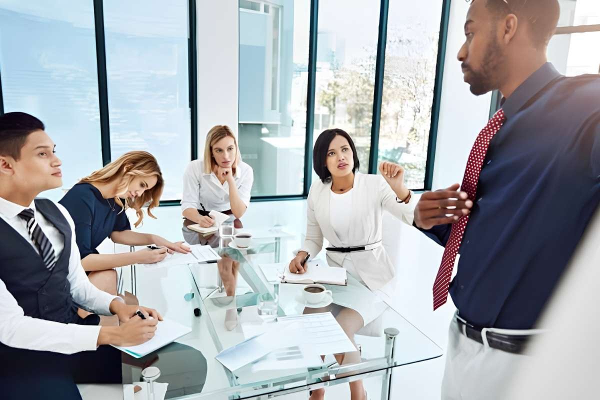 Paid Board Seat vs Unpaid Advisory Role: What Women Leaders Should Know | CIO Women Magazine