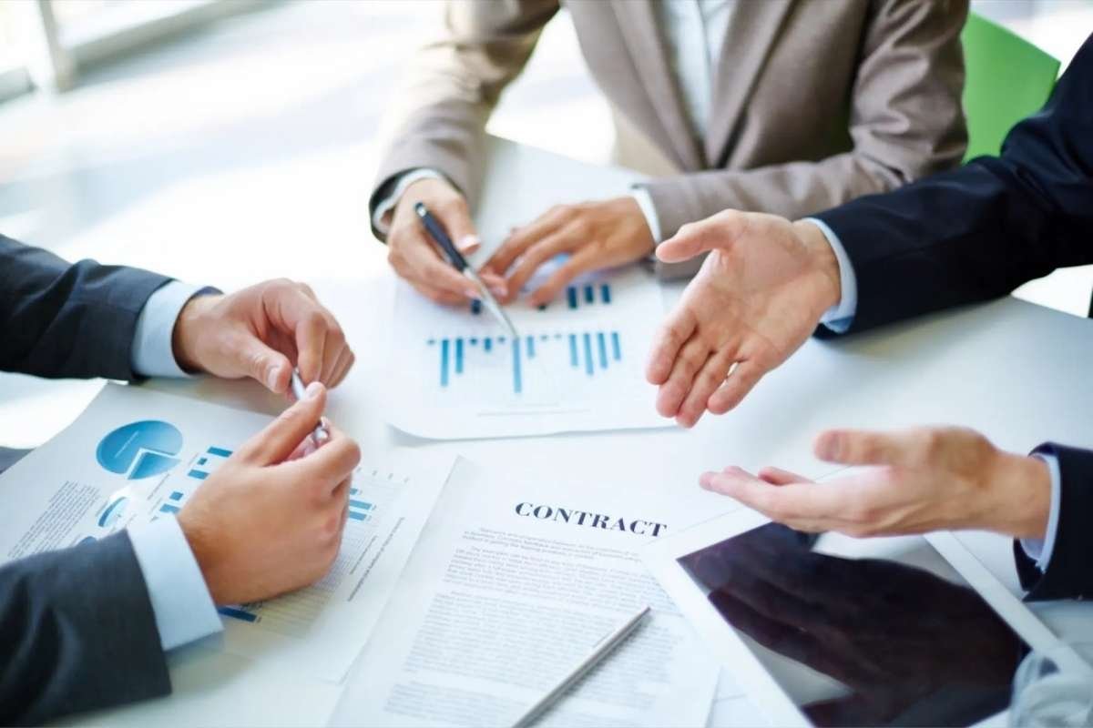 70/30  Rule in Negotiation: Listen More, Win More | CIO Women Magazine