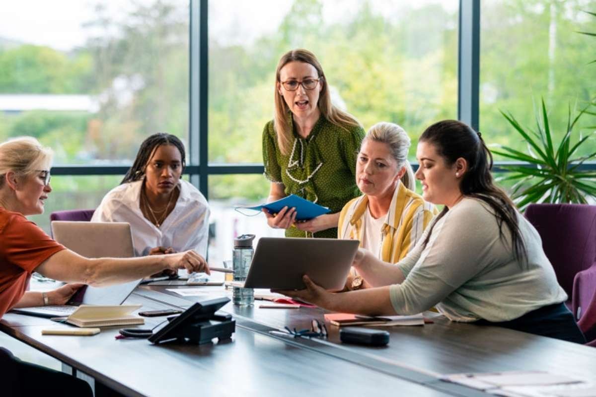 What Board Directors Actually Do: Roles, Power & Responsibilities | CIO Women Magazine