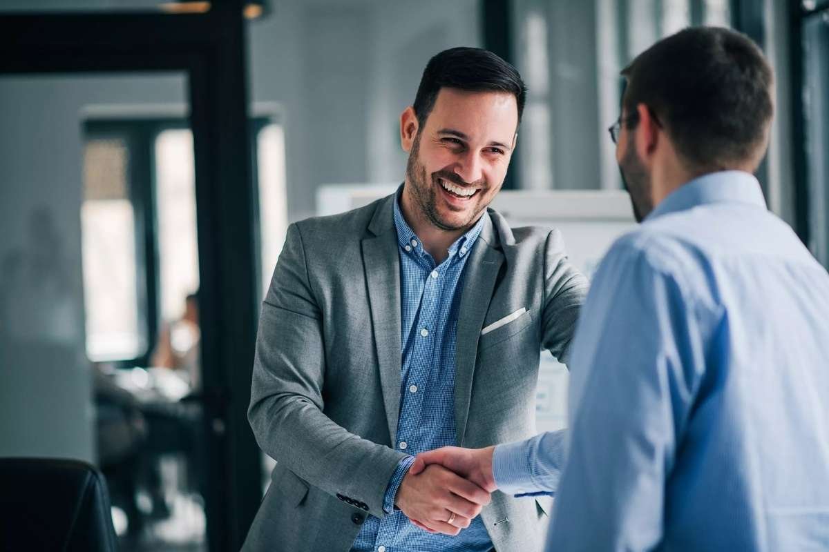 Body Language and Negotiation: Powerful Tips for Women | CIO Women Magazine