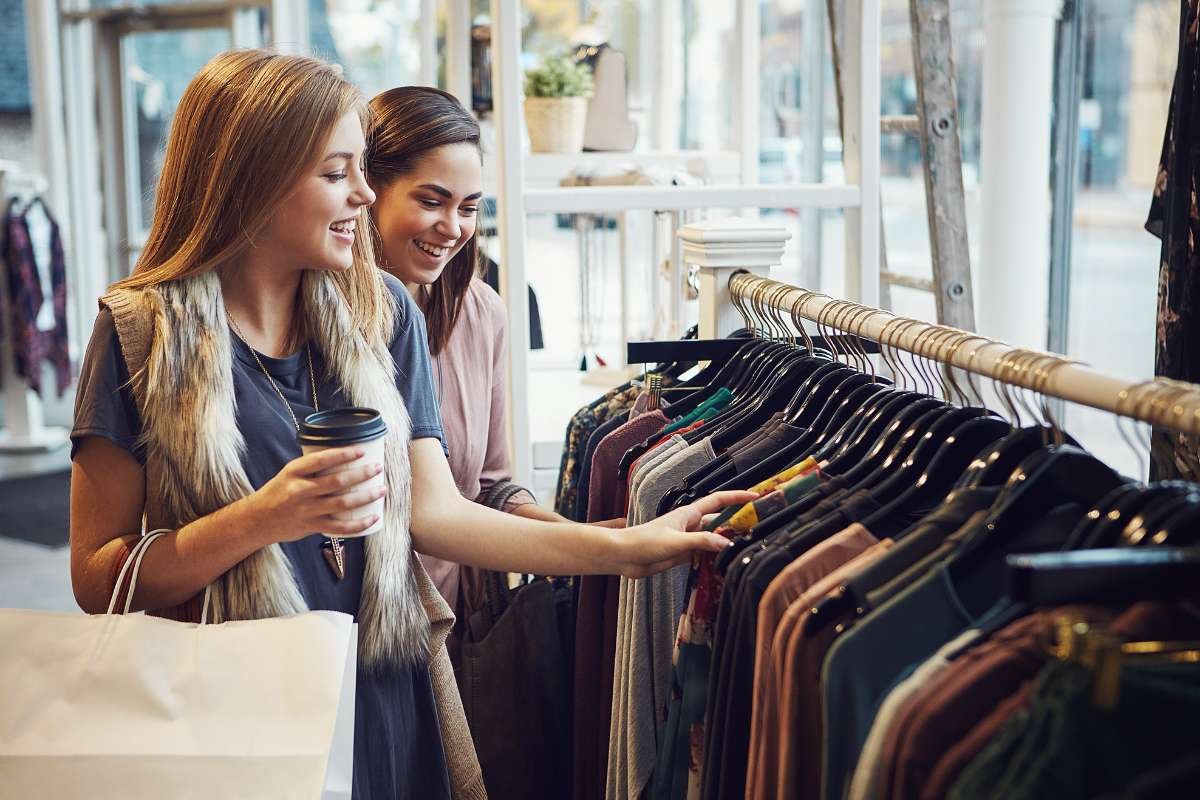 How to Look Polished on a Tight Budget: 12 Smart Style Tips for Women | CIO Women Magazine