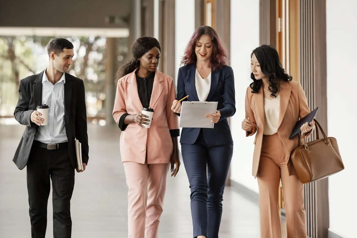 Wardrobe Strategies That Help Women Show Up Powerfully at Work | CIO Women Magazine