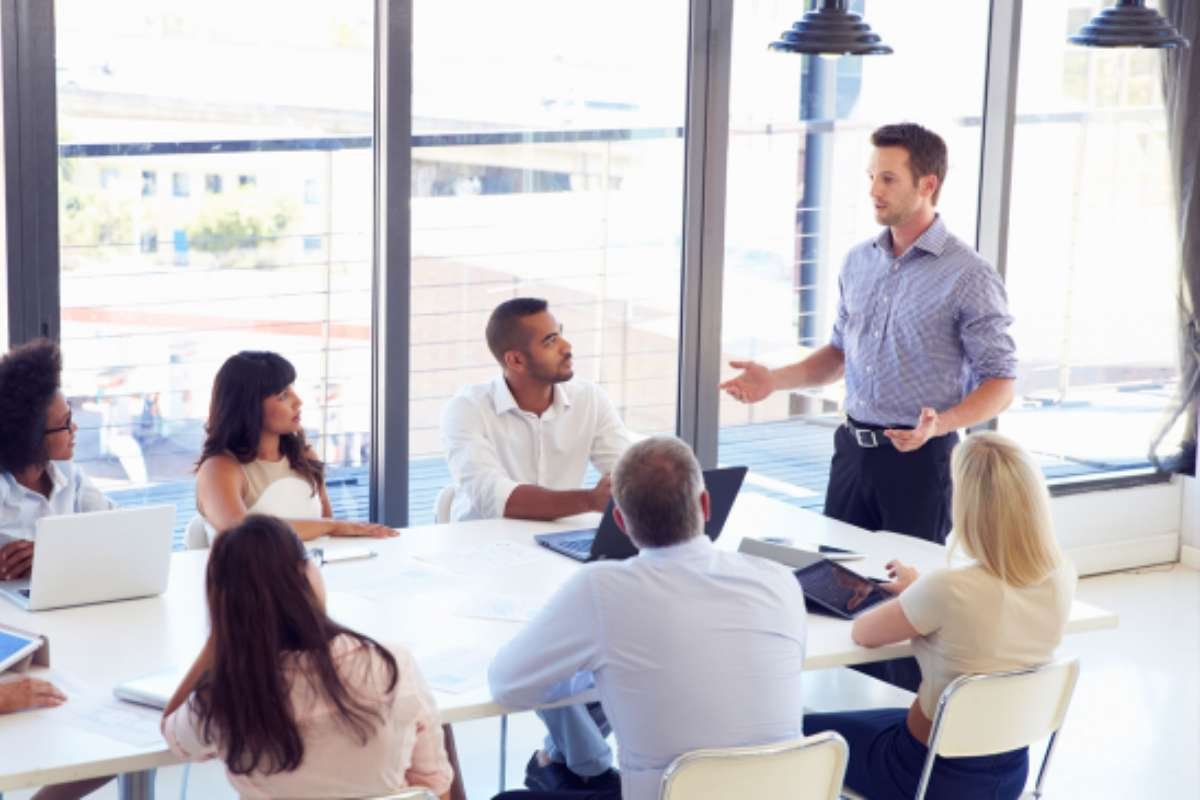 Independent vs. Executive Directors: Key Differences | CIO Women Magazine